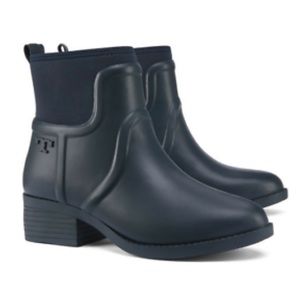 Tory Burch April Rain Bootie size 9 black short